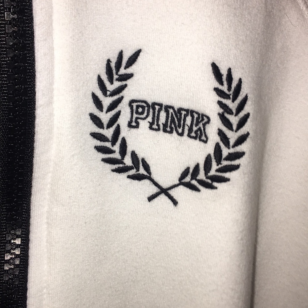 NEED GONE ASAP! NEW PINK vs zip up